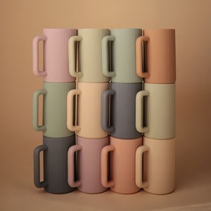 Gobelet de rinçage pour le bain