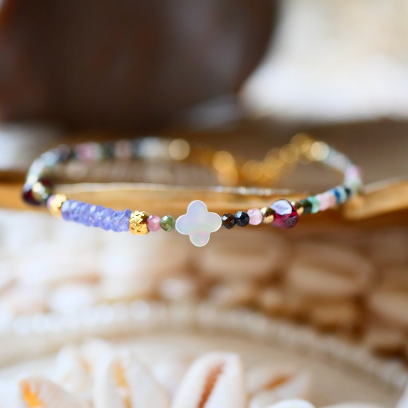 Bracelet advitiya – équilibre et protection avec tourmalines et grenats