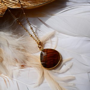 Collier justine oeil de tigre - protection et confiance