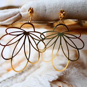 Boucles d'oreilles saundarya - légèreté et élégance