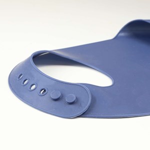 Bavoir bébé silicone souple bleu