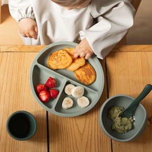 Coffret repas silicone 4 pièces vert