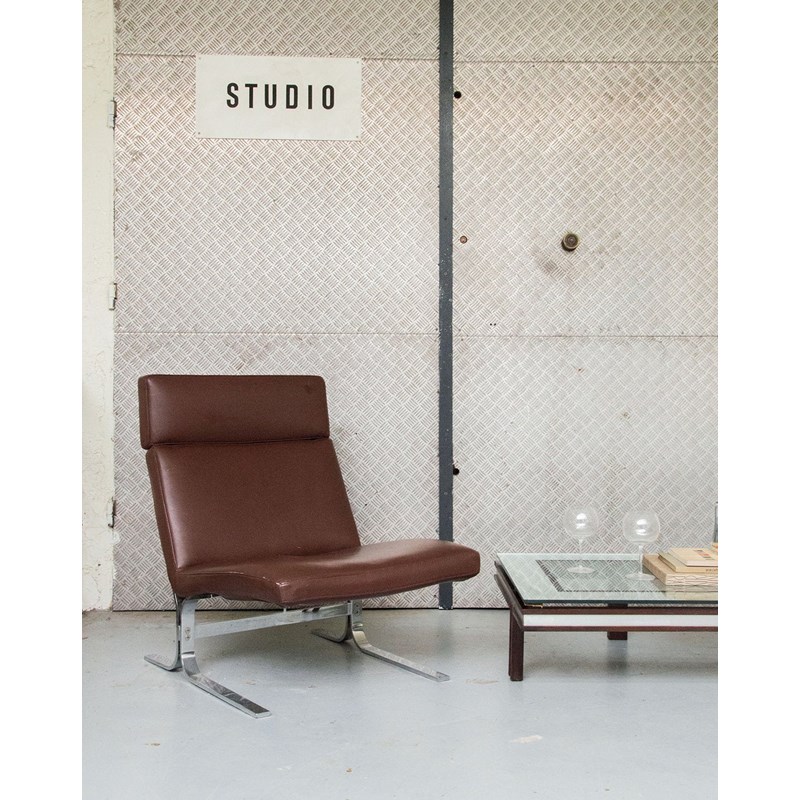 Jakob, le fauteuil en cuir marron n°367
