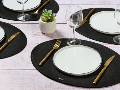 Set de table ovale - feutre recyclé noir