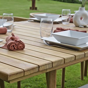 Salon de jardin en teck massif floreal