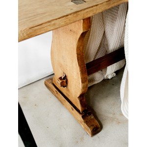 Antoine, le grand banc en chêne n°185