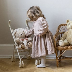 Poussette de poupée