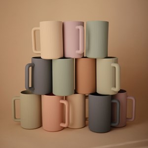 Gobelet de rinçage pour le bain