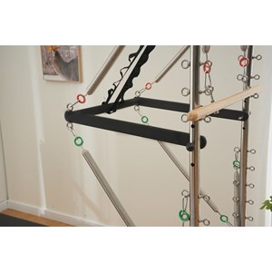 Pilates reformer en bois avec tour