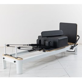 Pilates reformer blanc en aluminium