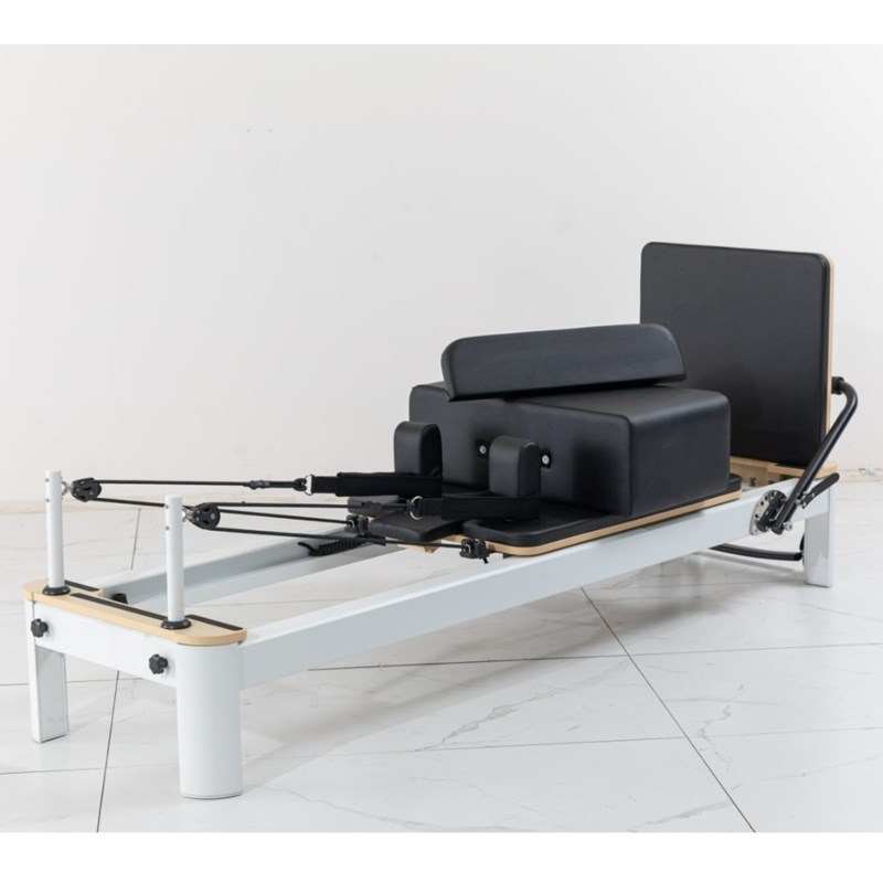 Pilates reformer blanc en aluminium