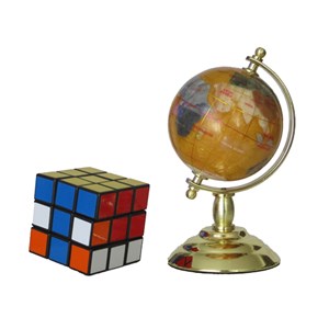 Globe terrestre 8cm cuivre pied doré