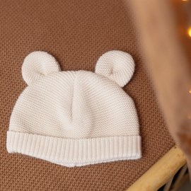 Bonnet en maille avec des petites oreill