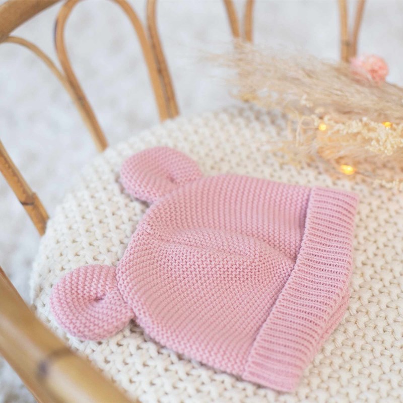 Bonnet en maille avec des petites oreill