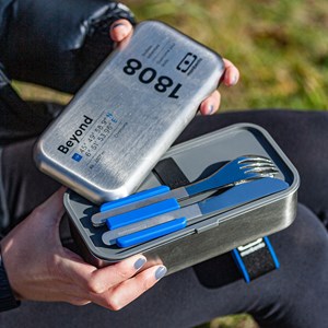 Set de couverts inox avec boîtier bleu