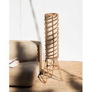Julia, la grande lampe en rotin n°265