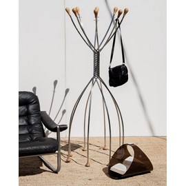 Jan, le porte manteaux octopus n°82