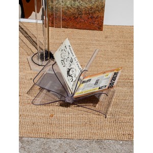 Porte-revues en plexiglass n°136