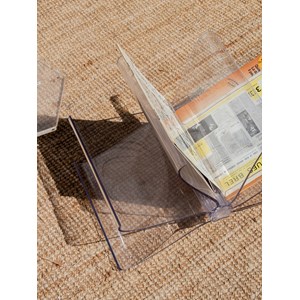 Porte-revues en plexiglass n°136