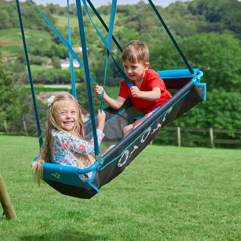 Bateau pirate avec collier pour portiqu