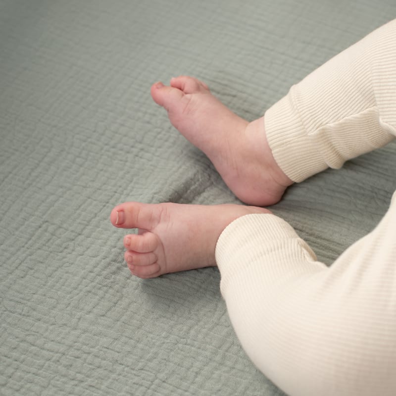 Drap housse berceau gaze de coton écru (Sevira Kids) - Image 3