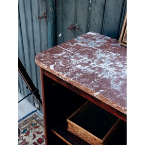 Étagère en bois et en marbre n°111