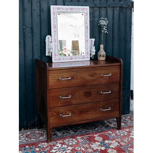 Olga, la commode en bois n°165