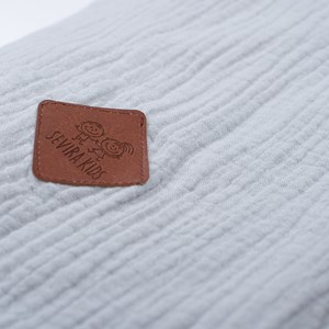 Taie de coussin à nouer en gaze de gris