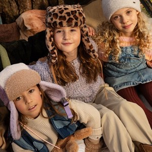 Chapka barts shonite-violet Violet