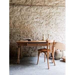 Romy, la table à manger en bois n°304