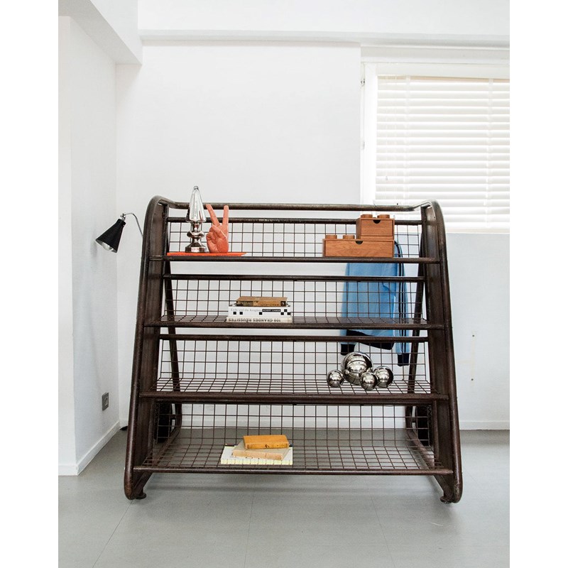 Grande étagère en métal n°117