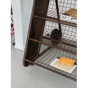 Grande étagère en métal n°117