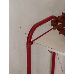 Étagère en métal avec accroches n°115