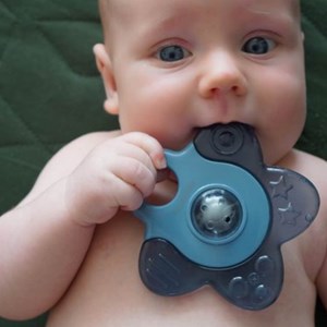 Lot 2 anneaux de dentition bleu environ