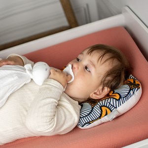 Coussin cale-tête ergonomique wax rouge