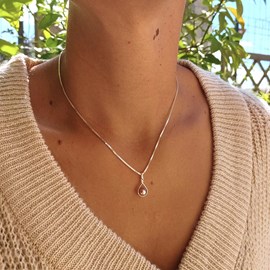 Collier diamant et perle d'eau douce
