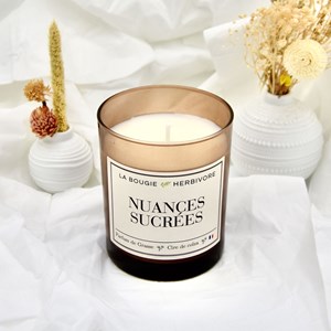 Bougie parfumée nuances sucrées 180g