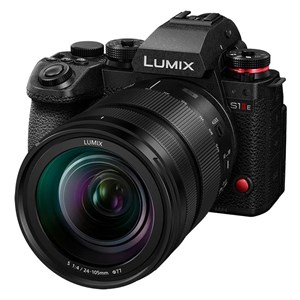 Panasonic lumix s1 iie + 24-105