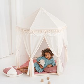 Tente d'intérieur boho pavillon + tapis