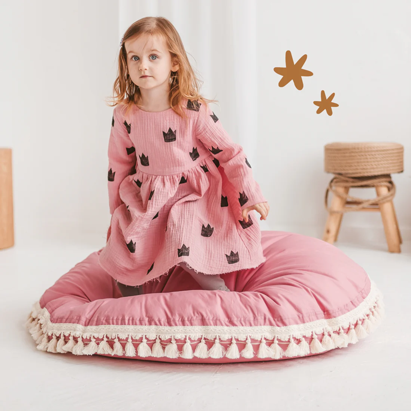 Coussin de sol pompons rose