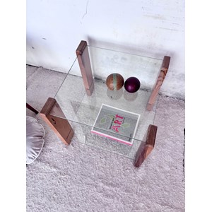 Liv, la table basse en verre n°308
