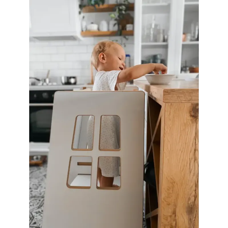 Tour d'apprentissage montessori pour enfant en bois blanc (Tupti.wood) - Image 3