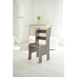 Chaise pour enfant gris