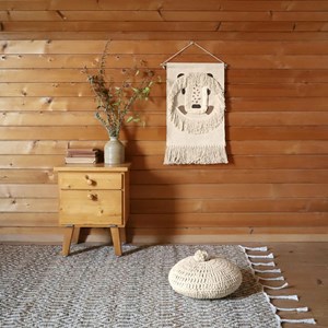 Wall hanging léopold