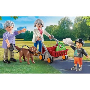 City life grands-parents avec petit-fils