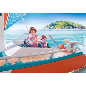 Family fun catamaran