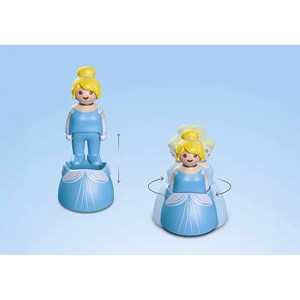 Junior et disney château de cendrillon