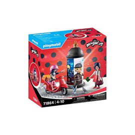 Marinette a scooter et kagami