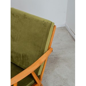 Jakob, le fauteuil en velours vert n°429