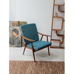 Jakob, le fauteuil bleu en bois n°428